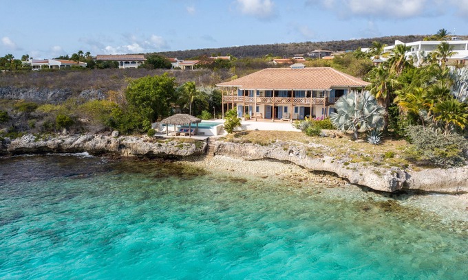 Sabadeco Villa | VILLA SHORES 32, BONAIRE; Impresionante villa privada frente al mar con piscina