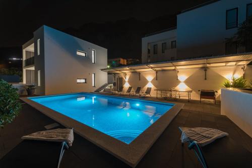 Veliko Brdo Villa | Villa Simon