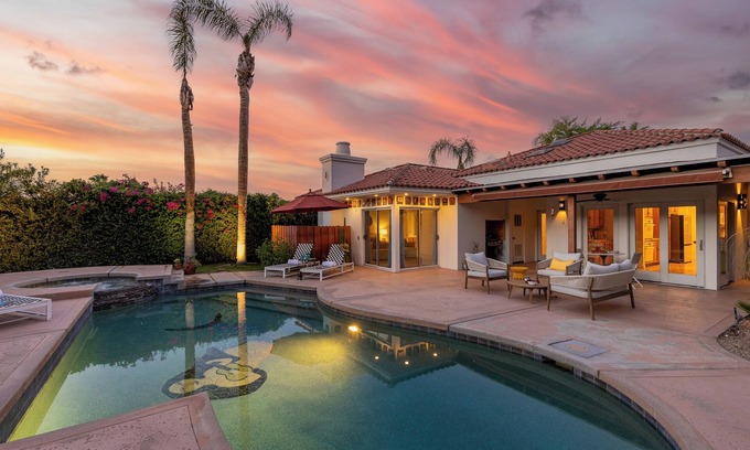 Araby Cove Casa | Villa Sirena - Modern Southwest Flair!