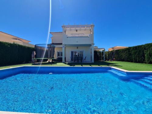 Caserio Los Tarquinos Villa | Villa Sofía - 2 bedroom villa with private pool and garden