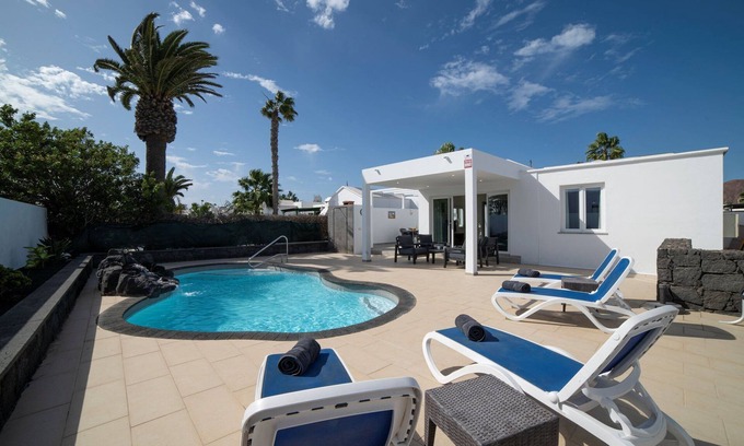 Yaiza Villa | Villa Solace Blanca | Playa Blanca | Stylish Comfort | Prime Location | Heated Pool | Your Perfect Lanzarote Retreat