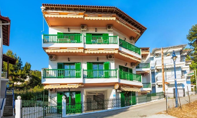 Agia Paraskevi Apartamento | VILLA SOLENA