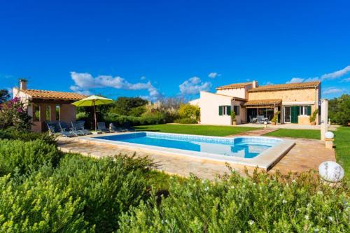Campos Chalet De Esquí | Villa Son Pere by Slow Villas