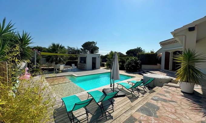 Portiragnes Villa | Villa Spacieuse Avec Piscine Privée