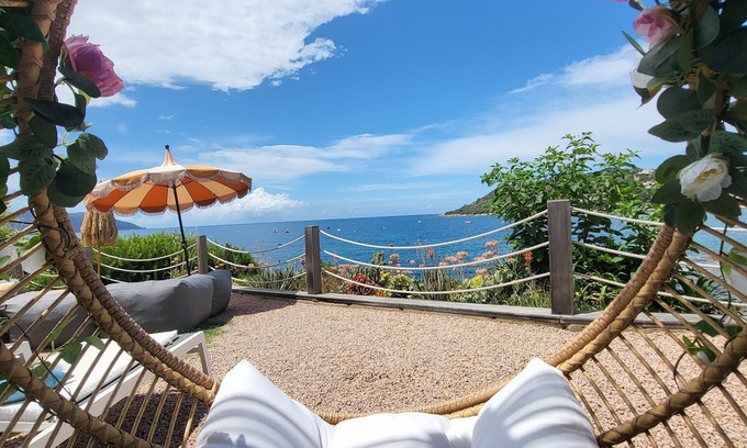 Tiuccia Villa | Villa de acceso permanente al mar privado.