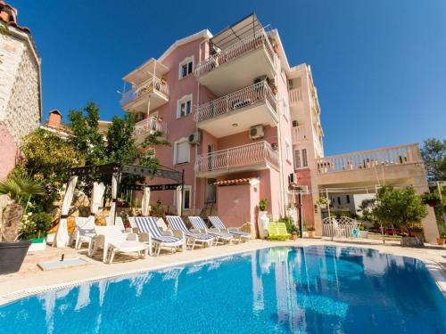 Okrug Apartamento | Villa Stil
