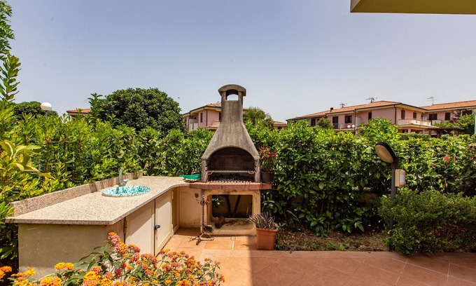 Acquedolci Villa | Villa 'Sul Mare' con vistas al mar, piscina compartida y Wi-Fi