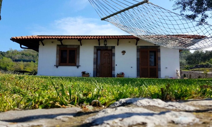 Termini Villa | VILLA SUN y RELAX, lugar relajante con vista al mar