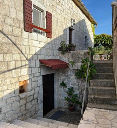 Lustica Casa | Villa Sunrise