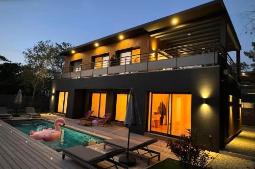 Lacanau-Ocean Villa | Villa Sunset 2 prestigious Balinese swimming pool sea view for 8 people