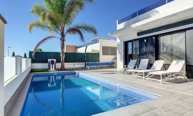 Sucina Villa | Villa con piscina privada, azotea y wifi