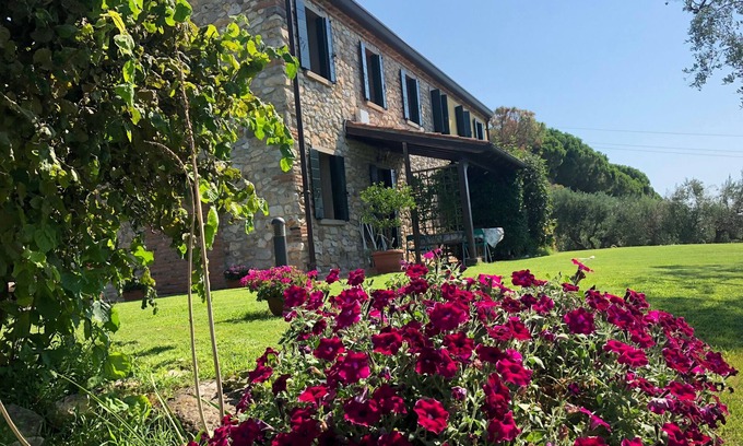 Arqua Petrarca Villa | Villa inmersa en la naturaleza cerca de Padua y Venecia, vista impresionante campo verde