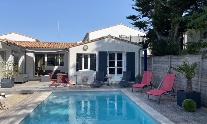 French Atlantic Coast Villa | PISCINA CLIMATIZADA VILLA CERCA DE LA PLAYA Ile de Ré