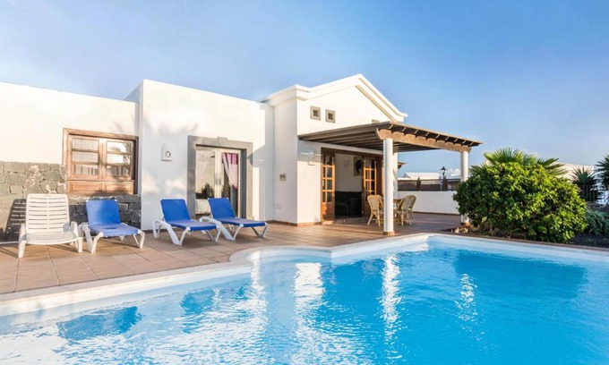 Montana Roja Casa | Villa Tania
