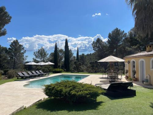 Taradeau Cama Y Desayuno | Villa Taradis
