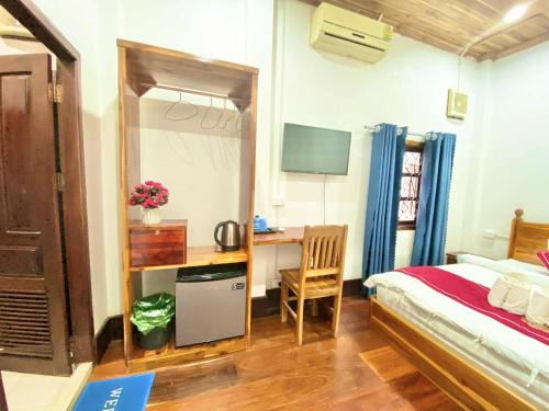 Luang Prabang Hotel | Villa That Luang Legend