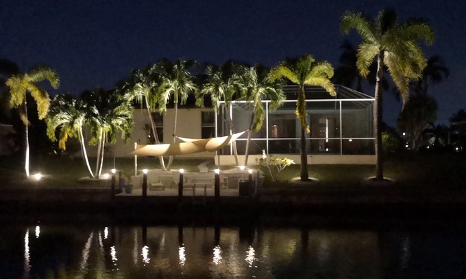 Pelican Villa | VILLA 'THE ARTIST' GULF ACCESS HOME, SOLAR- + ELECTR PISCINA CLIMATIZADA SOUTHERN EXPOSURE