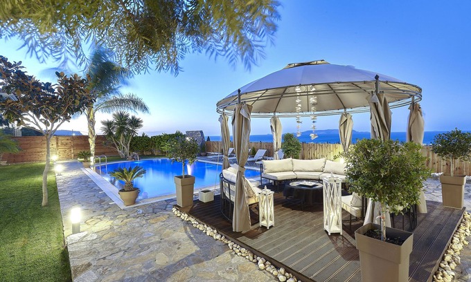 Kokkini Chani Villa | Villa Thea increíble villa de 6 dormitorios con piscina climatizada interior y exterior