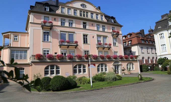 Bad Kissingen Hotel | Villa Thea Spa Hotel at Rosengarten
