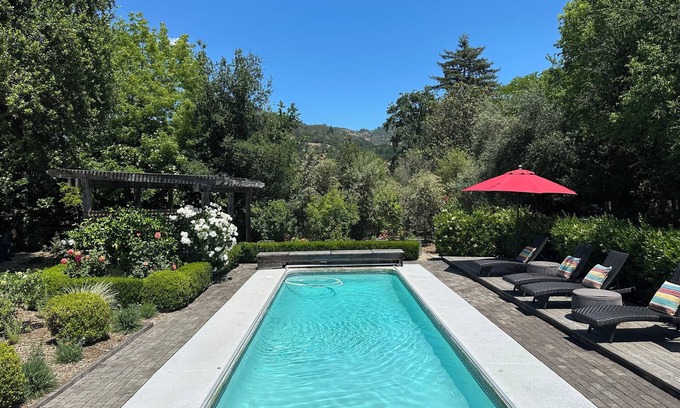 Kenwood Casa | Villa Ticino wine country vineyard estate - pool, spa, bocce + walk to wineries