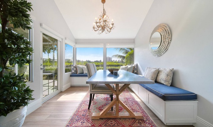 Seven Mile Beach Casa | Villa Tiddly Pom, Seven Mile Beach Corridor