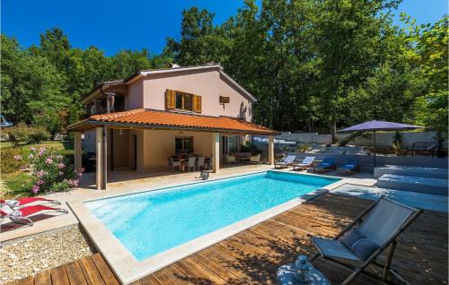 Heki Casa | Villa Tila
