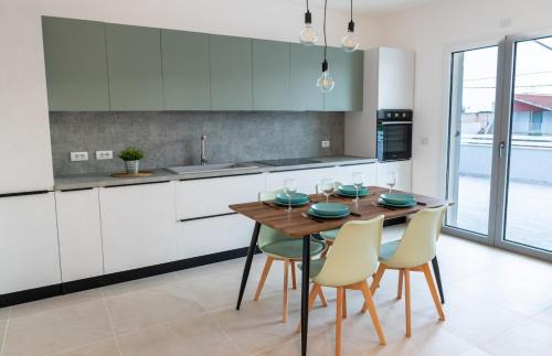 Plaja Grande Casa | Villa Tina - Seaside