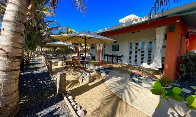 Isabela Villa | Villa Tortuga, Isabela PR ¡Ven a quedarte en el paraíso!
