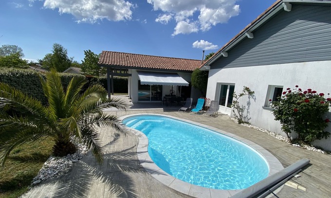 Tosse Casa | Villa Tosse Piscine Chauffée Pour 12 Personnes