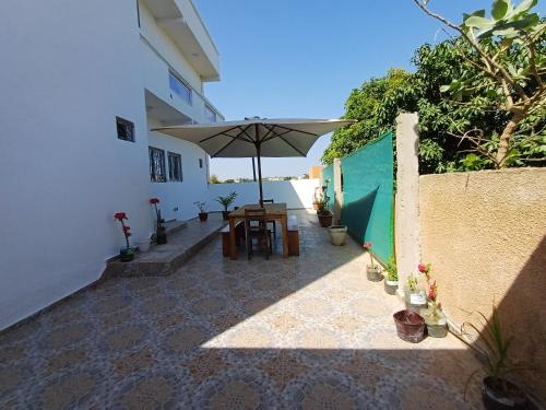 Popenguine Casa | villa ty milyn