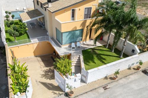 Alcamo Historic Center Villa | Villa Uluvud with Pool Gym Sauna