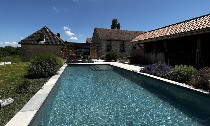 Saint-Amand-de-Coly Villa | Villa "Un Grand Paradis Dans Le Périgord" with Private Heated Pool, 2 Private Terraces & Wi-Fi