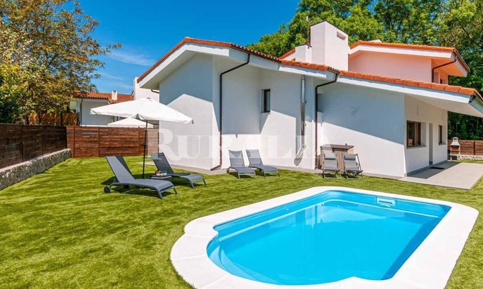 La Portilla Casa | Villa Valdés-Un lugar idílico,cerca de la costa.