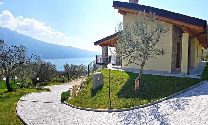 Arias Apartamento | Villa Vagne 1 Holideal Lake view Apartment