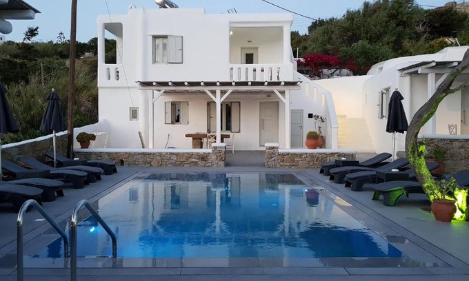 Mykonos Casa | Villa Varnali Small Boutique
