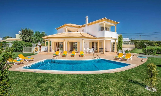 Castelo Villa | 200 m² Villa ∙ 4 habitaciones ∙ 8 personas