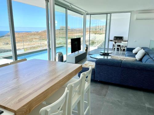 Callao Salvaje Villa | Villa Veiga with heated pool