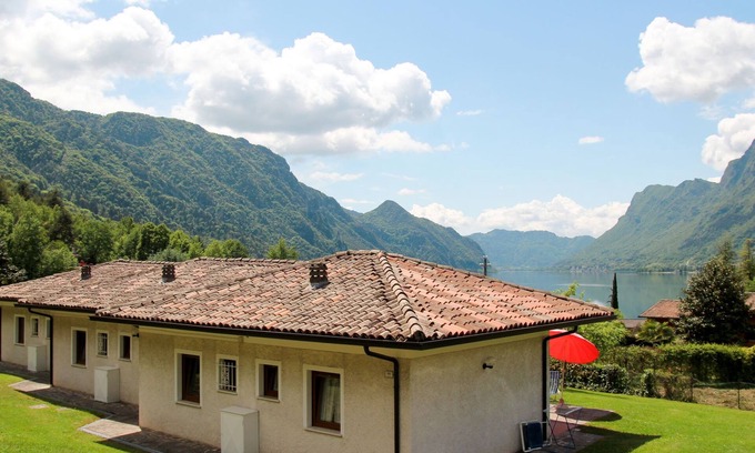 Vesta Casa | Villa Vesta by Interhome