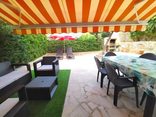 Peñíscola Casa | VILLA VICKY PEÑISCOLA, chalet pareado