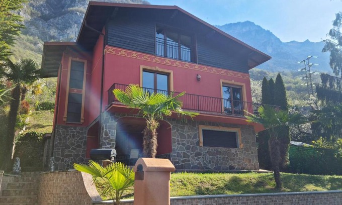 Lierna Apartamento | Villa Victoria
