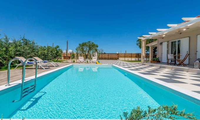 Gaitanion Villa | Villa Vigneto - Dos Habitaciones Villa, Capacidad 5