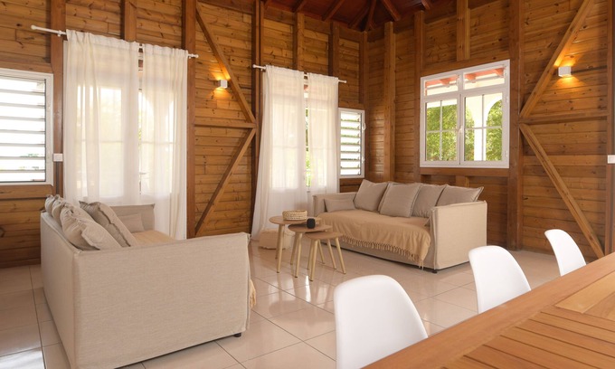 Pointe-Noire Villa | Villa-Villa-Baño en la habitacion-Vista a la Montana