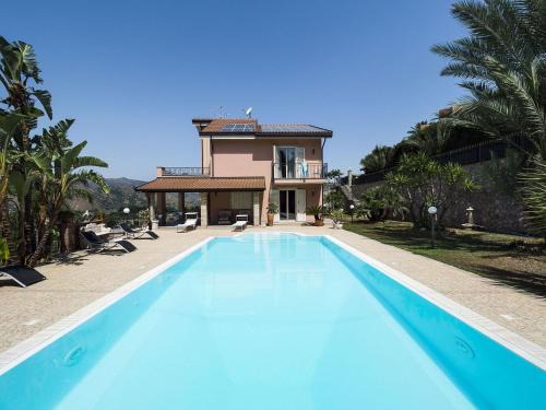 Trappitello Villa | Villa Vincenzo Bellini