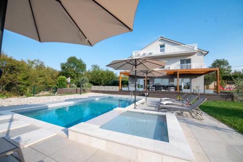 Trn Villa | Villa Violet