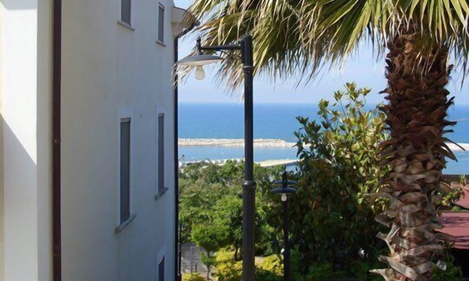 Rodi Garganico Hotel | Villa Vittoria