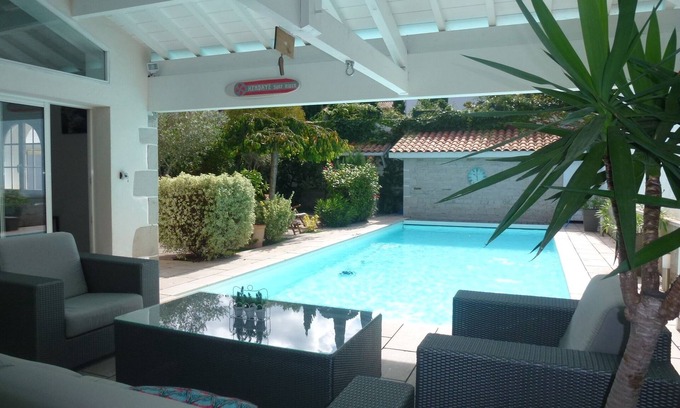 Ciboure Casa | Villa ,piscina calentada junta al Golf La Nivelle