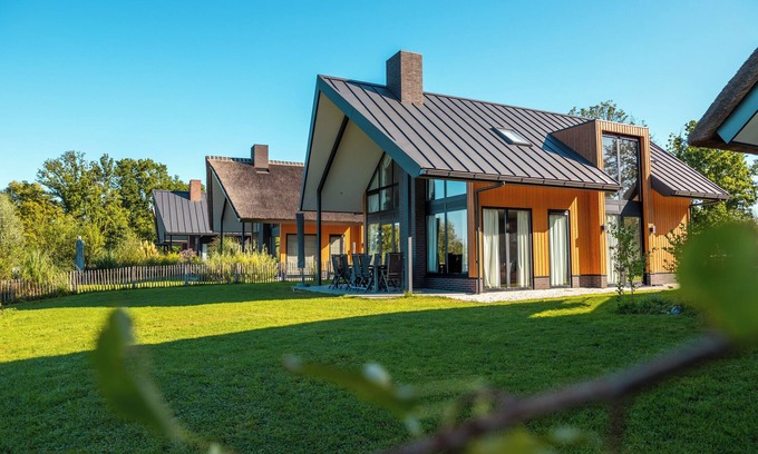 Kampen Casa | Villa with 4 bedrooms, 2 bathrooms and a terrace