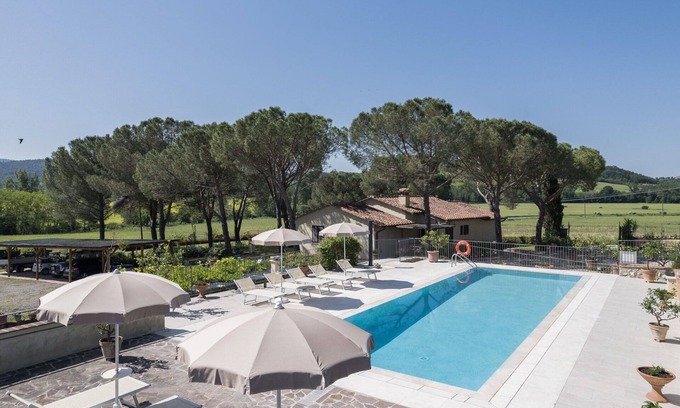 Colle di Val d'Elsa Villa | Casa de vacaciones con A/C, piscina, WIFI, TV, vista panorámica, cerca de San Gimignano