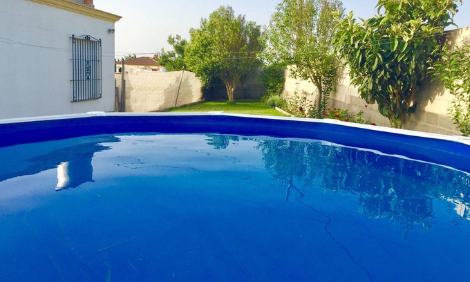 Conil de la Frontera Chalet De Esquí | Chalet con piscina, aire acondicionado y jardin