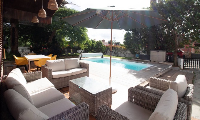 Valsequillo de Gran Canaria Cabina | Villa con jardín y piscina privada, barbacoa y comedor al aire libre